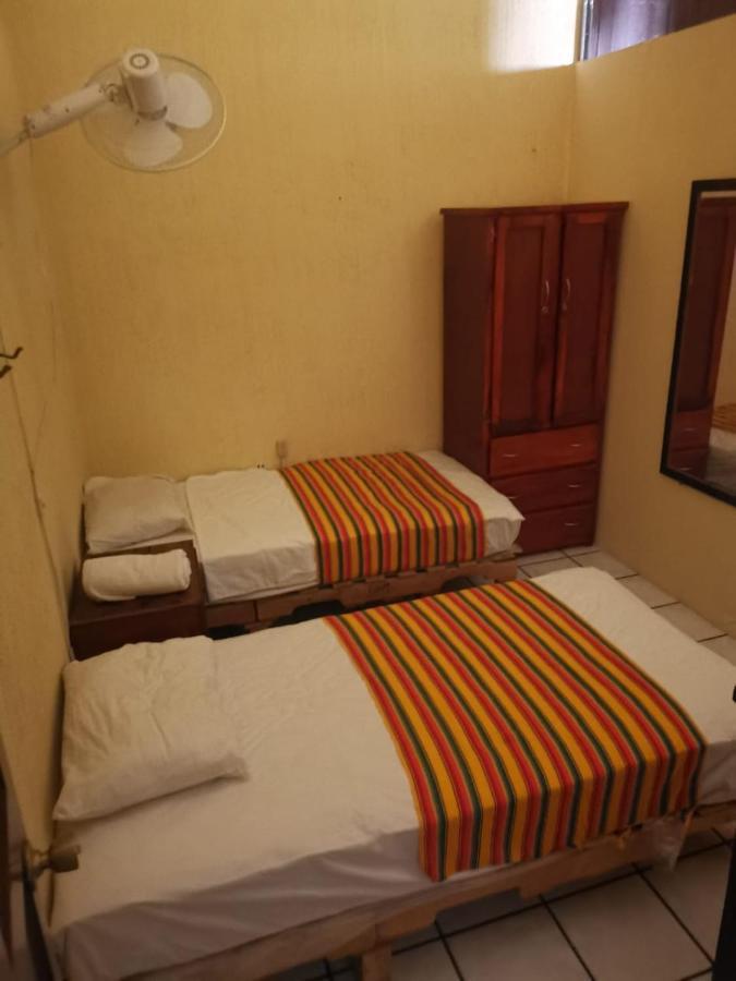 Hostal 瓜达拉哈拉 外观 照片