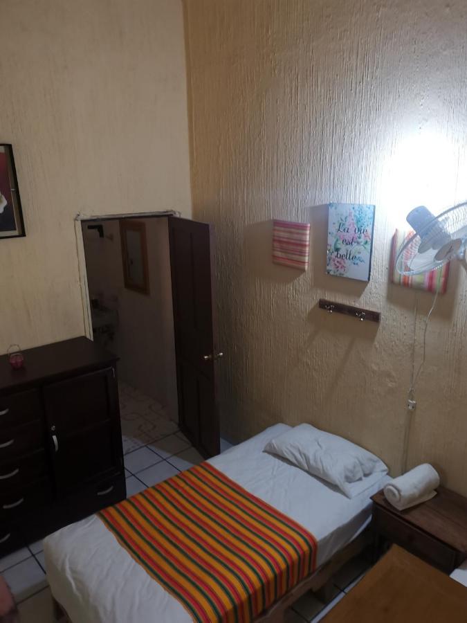 Hostal 瓜达拉哈拉 外观 照片