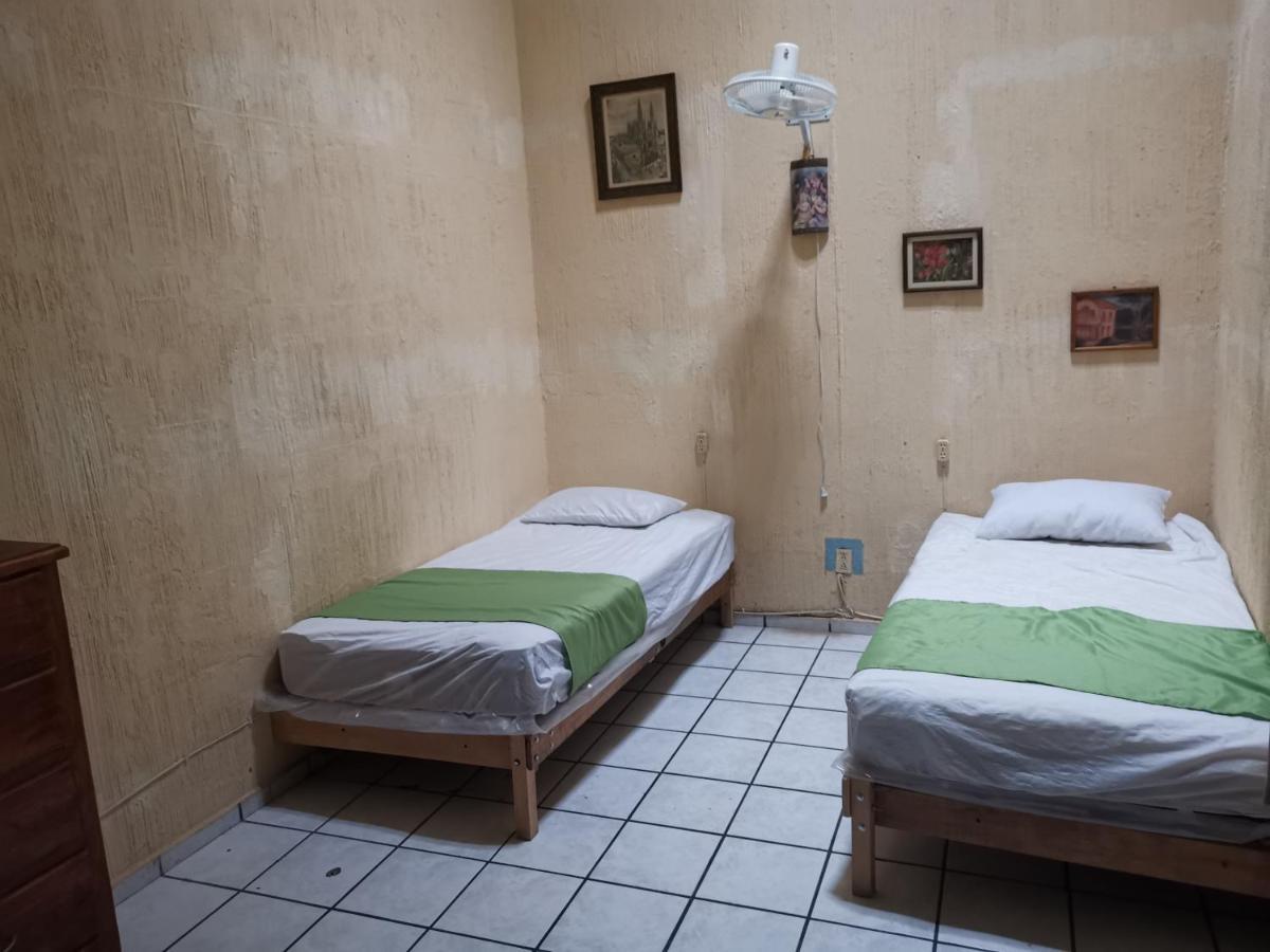 Hostal 瓜达拉哈拉 外观 照片